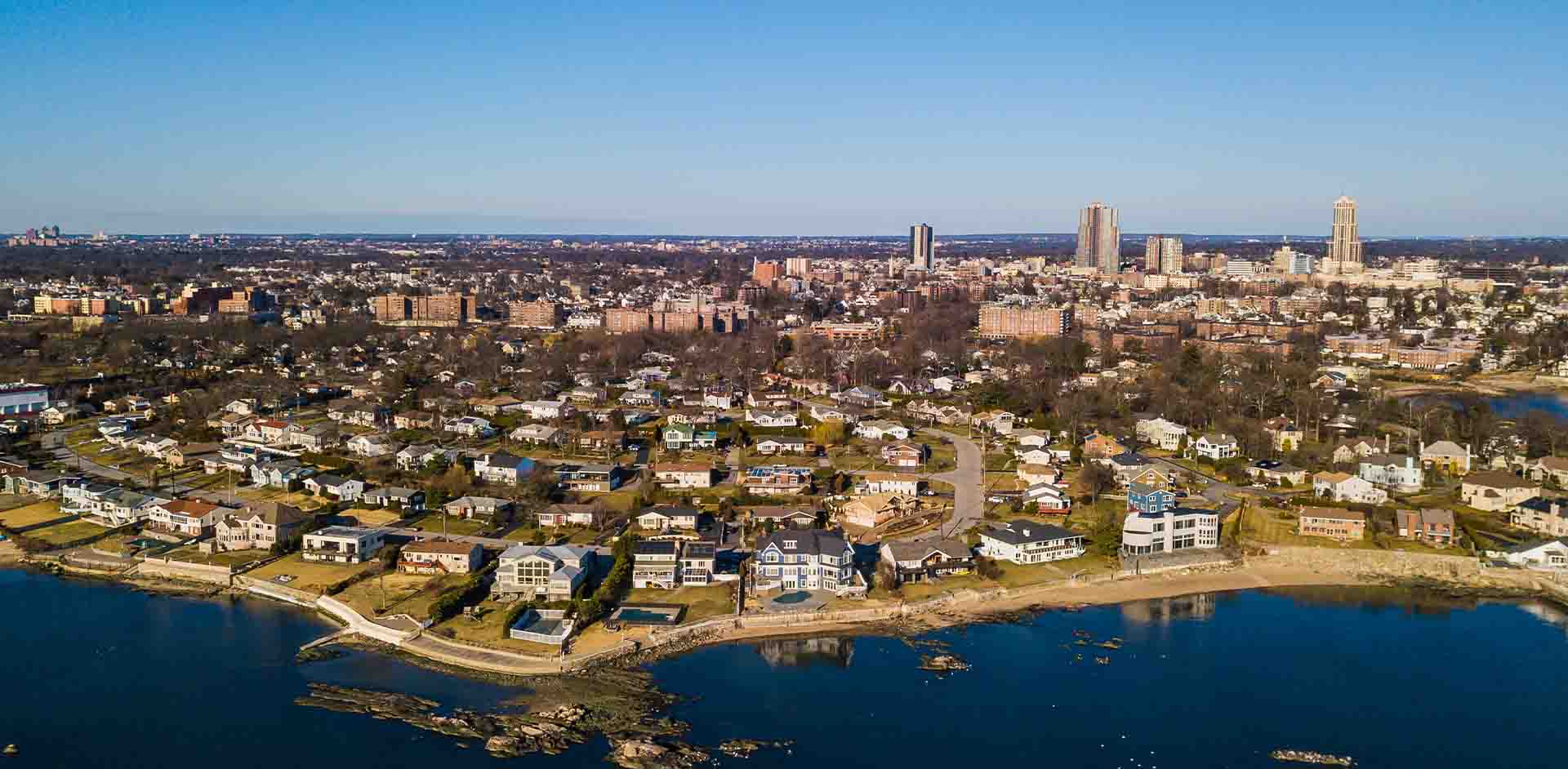 r73-aerial-views-of-mamaroneck-new-rochelle-and-larchmont-1731697800958.jpg